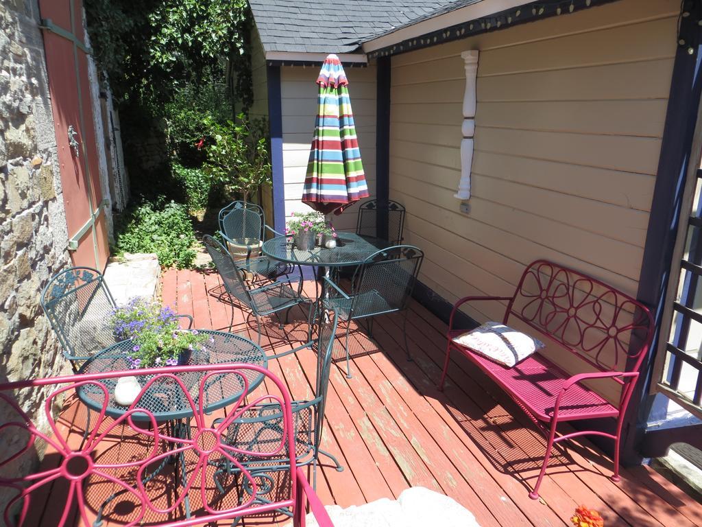 Edith Palmer'S Country Inn, Historical Bed & Breakfast 버지니아시티 외부 사진